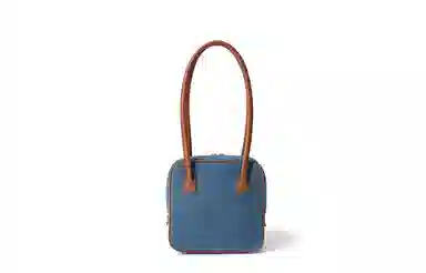 Lee Shoulder Bag Blue