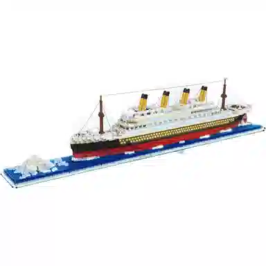 猴大使 兼容乐高泰坦尼克号游轮 拼装模型