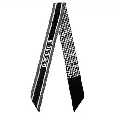 Dior 30 Montaigne Mitzah