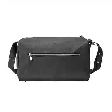 Slazenger Wrinkle Texture Metal Logo Crossbody Bag Black