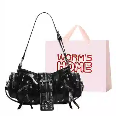 WORM'S HOME PU