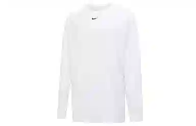 Nike Sportswear Essential Logo