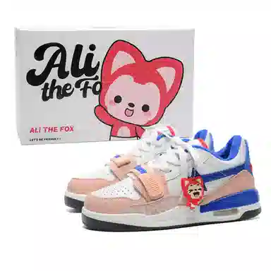 ALI THE FOX