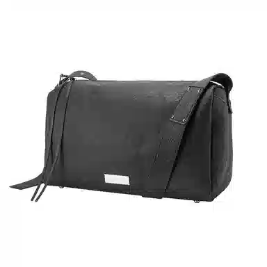 Slazenger Wrinkle Texture Metal Logo Crossbody Bag Black