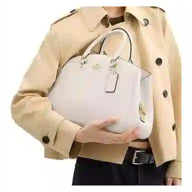 COACH Carryall 36 Savannah