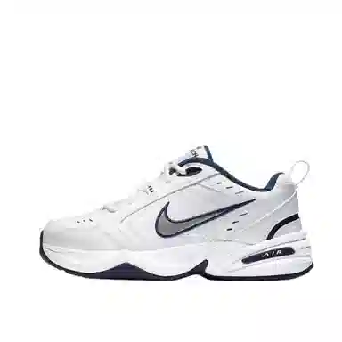 Nike Air Monarch 4