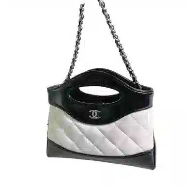 CHANEL 24B 31Bag