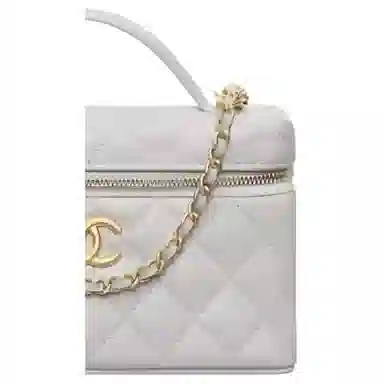 CHANEL 25P