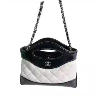 CHANEL 24B 31Bag