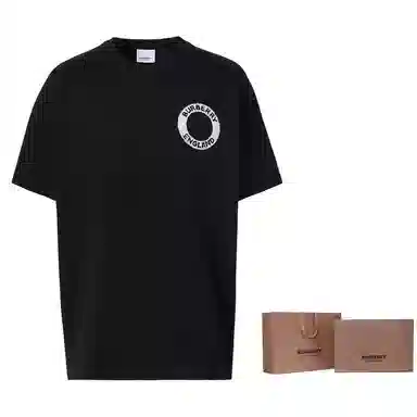 Burberry SS22 T