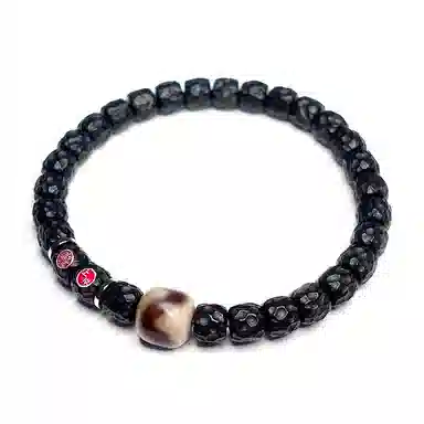 MOUNTAINS AND MANS 925