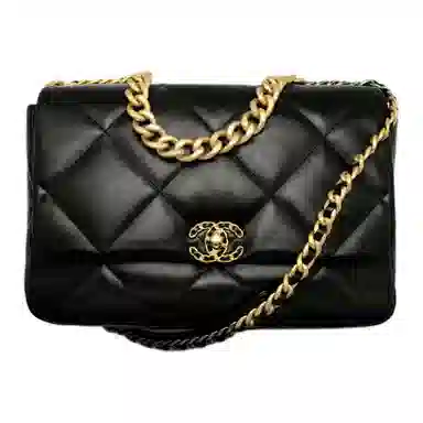 CHANEL 19Bag 36