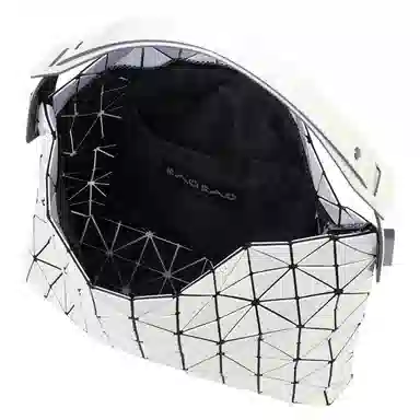 ISSEY MIYAKE Baguette