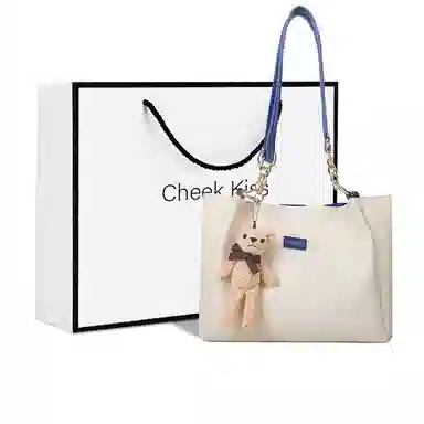 cheekkiss