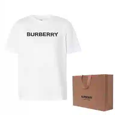 Burberry SS22 T