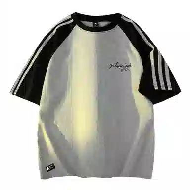 maxim's de paris logoT