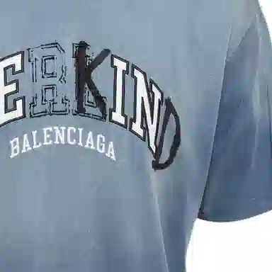 Balenciaga SS23 T