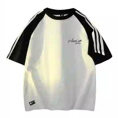 maxim's de paris logoT