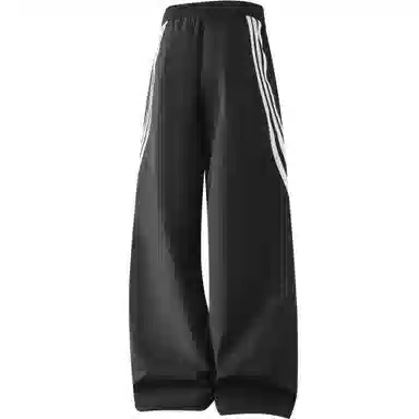 maxim's de paris logo