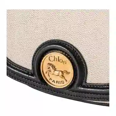 Chloe HORSE MEDAL Logo