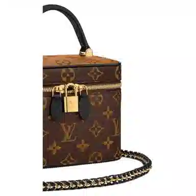 LOUIS VUITTON Vanity