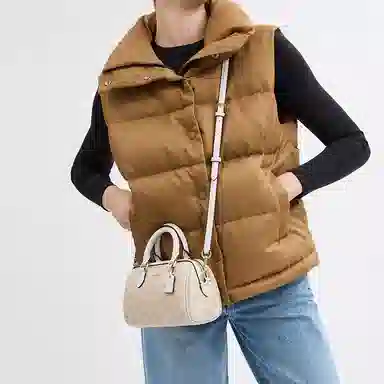 COACH Rowan 18 Vanilla White