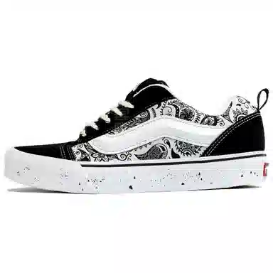 Vans Knu Skool