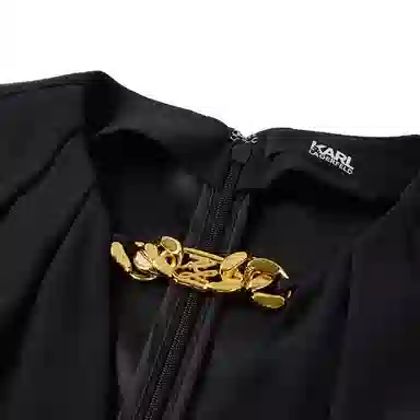 KARL LAGERFELD V T