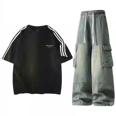 maxim's de paris LogoT