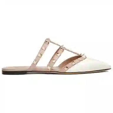 Valentino Rockstud