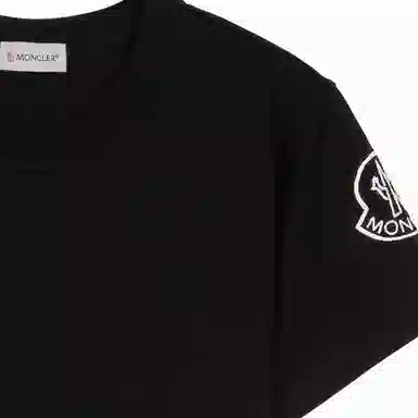 Moncler T