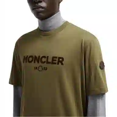 Moncler T