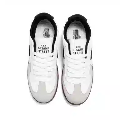 Sesame Street Classic Trainer