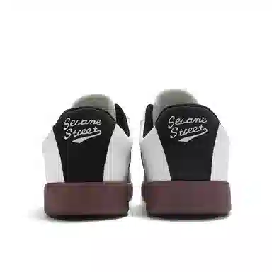 Sesame Street Classic Trainer