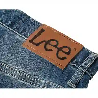 Lee