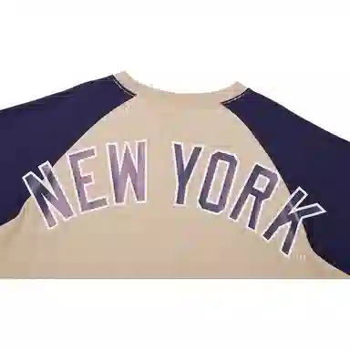 New Era x MLB T-Shirt