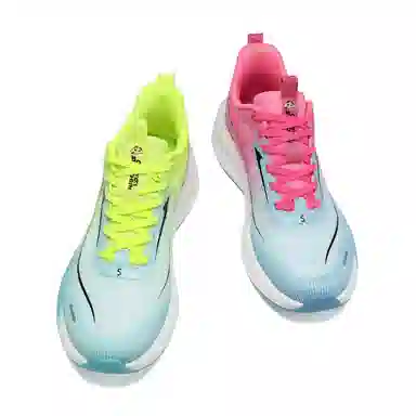 Crayon Shinchan Soaring 2.0 Pro