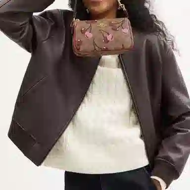 COACH Nolita 19