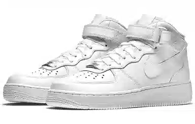 Nike Air Force 1 07 LE