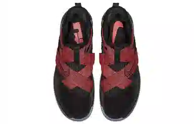 Nike Zoom Soldier 12