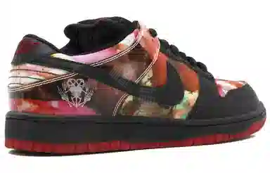 Nike Dunk SB Pushead 1