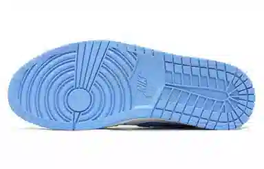 Jordan Air Jordan 1 Retro Mid UNC