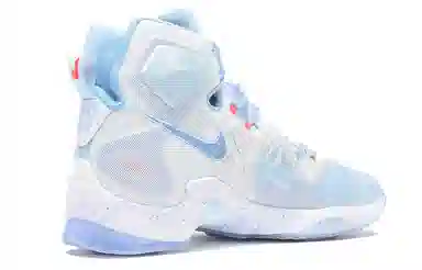 Nike Lebron 13 Christmas