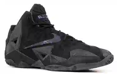 Nike Lebron 11 Blackout