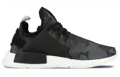 adidas NMD XR1
