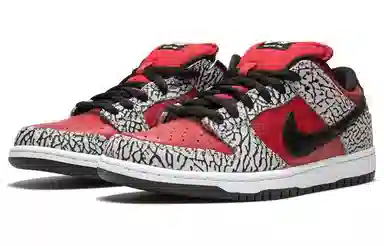 Supreme x Nike Dunk SB NYC 2012