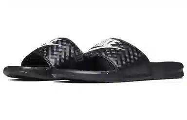 Nike Benassi JDI Black