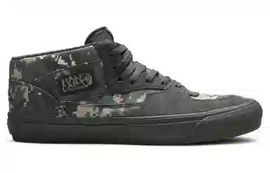 WTAPS x Vans SK8 Mid Camo