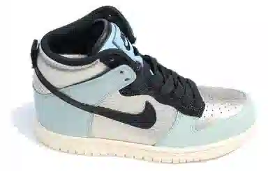 Nike Dunk HI LX