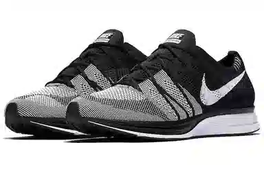 Nike Flyknit Trainer Oreo